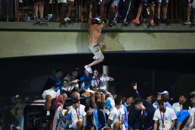 Argentina complete World Cup victory tour in helicopters as fans swarm streets