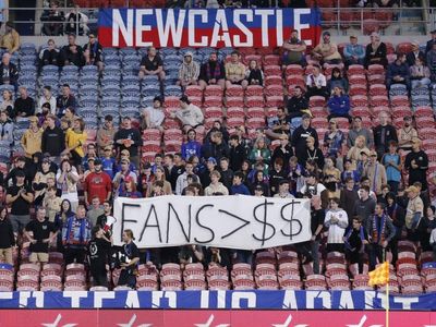 A-Leagues, fans 'must reach GF resolution'