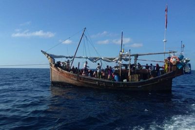 Some 100 Rohingya stranded in boat off India's coast, many dead