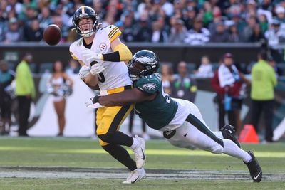 Playing Kenny Pickett is a mistake and Ben Roethlisberger thinks so too
