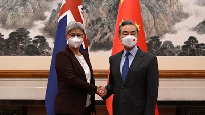 Foreign Minister Penny Wong raises human rights and trade in Beijing, while seeking 'structured dialogue' with China