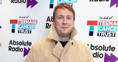 Joe Lycett issues hilarious statement as pictures from his 2015 Qatar gig emerge online