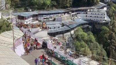 J-K Police Reviews Security Of Mata Vaishno Devi Temple Ahead Of New Year