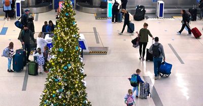 Christmas travel warning across UK as government 'makes preparations'