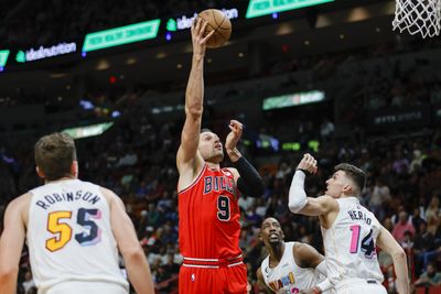 Player grades: Bulls avoid five-game skid, beat Heat in Miami