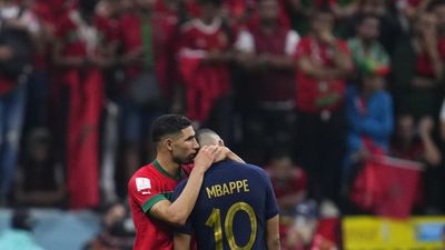 Mbappé and Hakimi return to PSG after World Cup heroics with France and Morocco