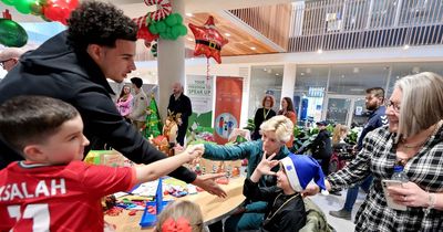 Diogo Jota injury return target named as Liverpool players make Alder Hey visit