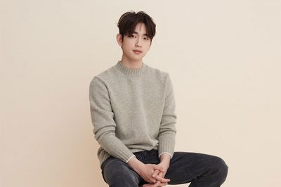 GOT7's Jinyoung kicks off Asia tour in BKK