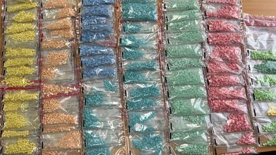 Thousands of MDMA tablets seized in pre-Christmas bust in Tasmanian hotel