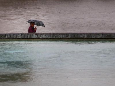 Cyclone warning for parts of NT and WA