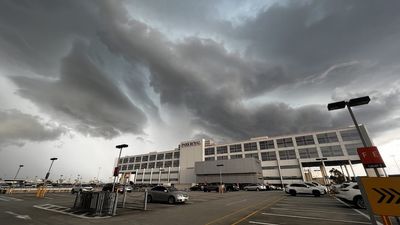 Victorian storm leaves power outages, flash flooding, and hail in its wake