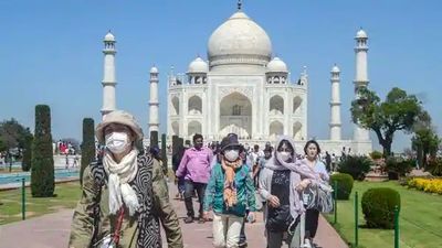Covid Alert: No Entry For Tourists In Taj Mahal Without Testing
