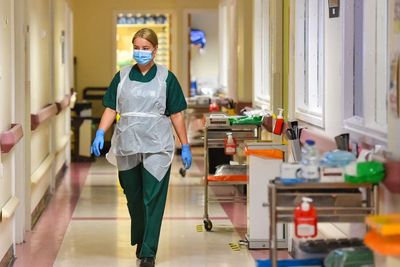 Welsh NHS waiting lists record first fall since Covid-19 pandemic