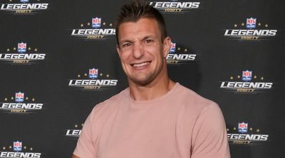 Gronkowski Says Two NFL Teams Reached Out After Viral Tweet