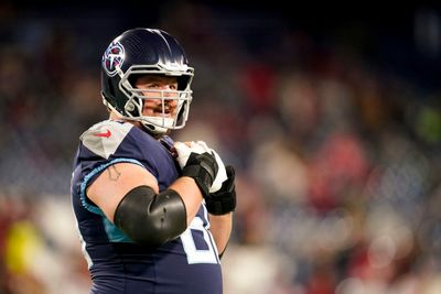 Titans place Ben Jones on injured reserve among 3 moves