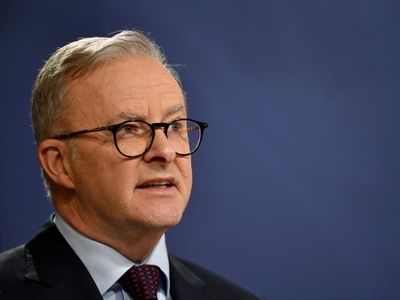Hobart stadium talks constructive, says PM
