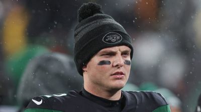 Jets’ Zach Wilson Benched After Fans Boo Throughout ‘TNF’ Game