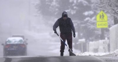 'Bomb cyclone' to hit USA as deep freeze plunges weather to -38C