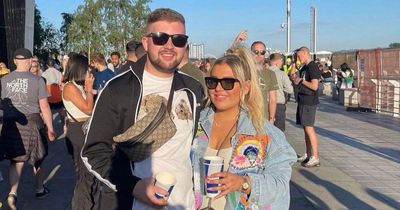 Recruitment manager spreads joy this Christmas as lucky winner to get free decor worth £250