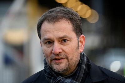 Slovak president removes finance minister as part of budget deal