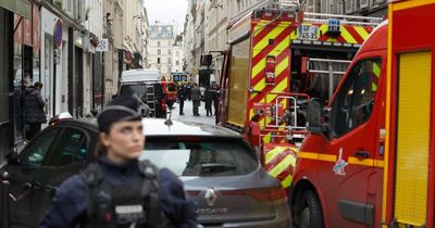 Paris shooting: Three dead and several wounded with gunman sparking 'total panic'