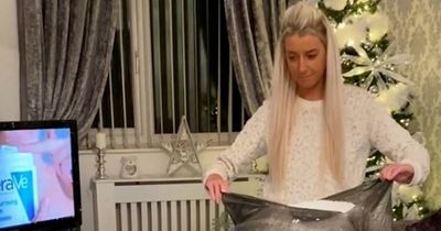 Mum turns living room into 'North Pole' - but everyone is worried about the same thing