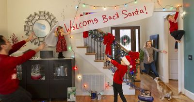 Family ditch 'picture perfect' Christmas cards for hilarious 'season gone wrong' scenes