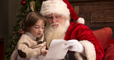 Mum pays £10 for son's visit to Santa’s grotto - and all he got was 10p sweets