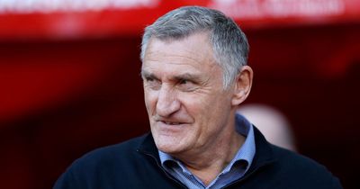 Sunderland boss Tony Mowbray explains his Christmas gift to his players ahead of Boxing Day game