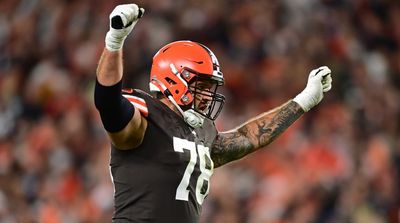 Report: Browns, OT Conklin Agree to $60 Million Extension