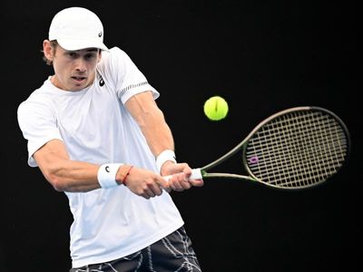 De Minaur enjoys Agassi-like Open build-up