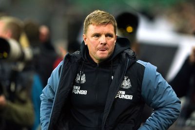 Eddie Howe not looking at Premier League table as Newcastle resume in third place