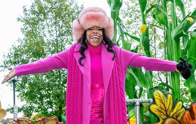 Sheryl Lee Ralph on why she's ditching new year's resolutions: "I'm not doing it anymore. I'm just gonna be my best"