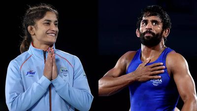 Seniors struggle a bit but Greco Roman and junior wrestlers shine in 2022