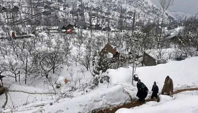 Chillai Kalan Freezes Kashmir, Srinagar Records -5.5 Degrees