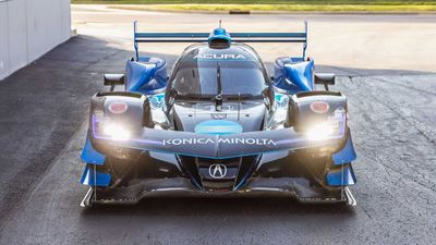 Acura ARX-05 Race Car Reaches Over $500K Bid At Auction, Doesn't Sell