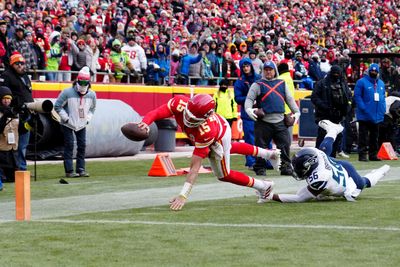 Chiefs QB Patrick Mahomes’ diving touchdown in Week 16 could cement him as MVP