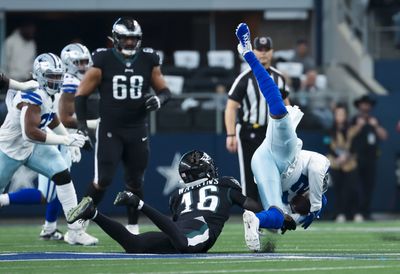 Cowboys thwart turnover-prone Eagles’ bid for NFC East, No. 1 seed