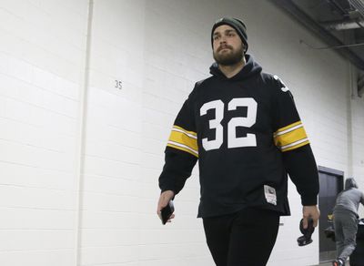 Mike Tomlin said it was Pat Freiermuth’s idea for Steelers to wear Franco Harris jerseys