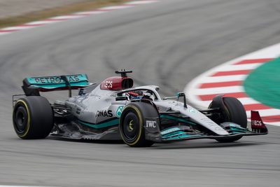 Mercedes didn't think porpoising was major issue after Barcelona F1 test