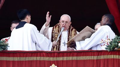 Pope Francis calls for an end to 'senseless war' in Ukraine