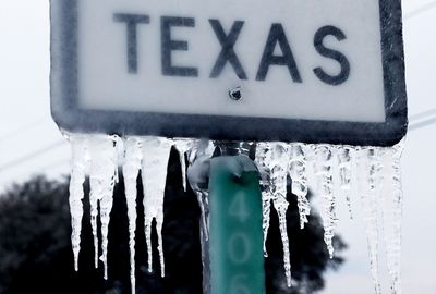 Texas grid holds amid record demand