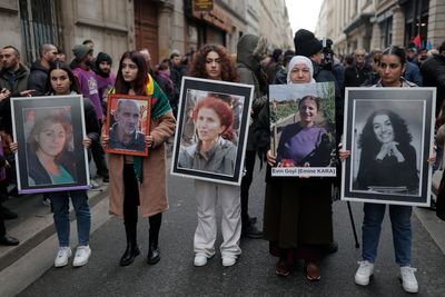 Kurds hold march of mourning after Paris shooting kills 3