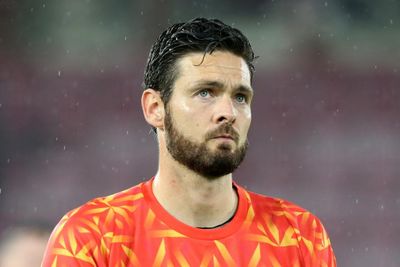 Hearts captain Craig Gordon ruled out for season after horror double leg break