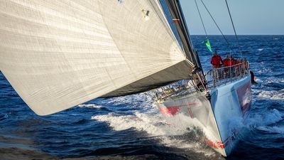 Andoo Comanche leads the charge on day two of Sydney to Hobart yacht race after chaotic start