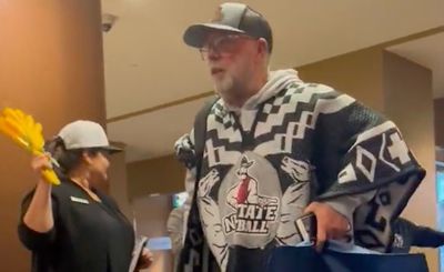 College football fans absolutely loved New Mexico State coach Jerry Kill’s custom serape