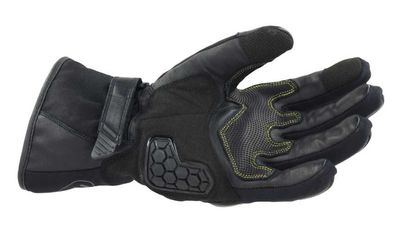 French Gear Manufacturer Ubike Presents The Ural Winter Gloves
