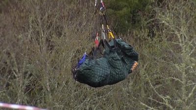 6 dead after bus plunges into Spanish river