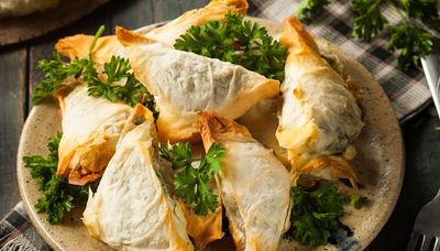 Easy, pull-together appetizer ideas for holiday entertaining