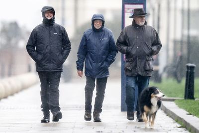 UK braces for heavy rain and icy roads over holiday period